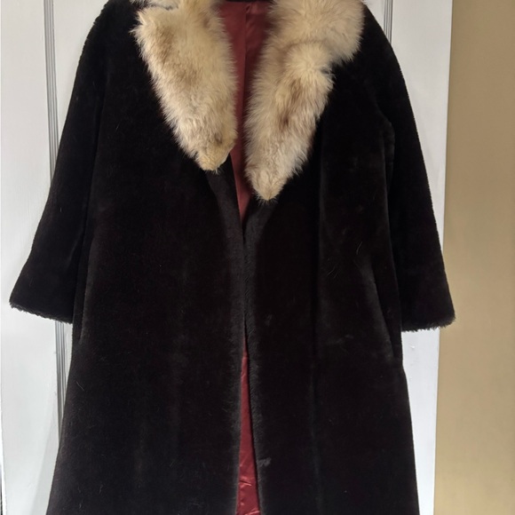 Luxurious Dark Brown Teddy Jacket with Fur Collar